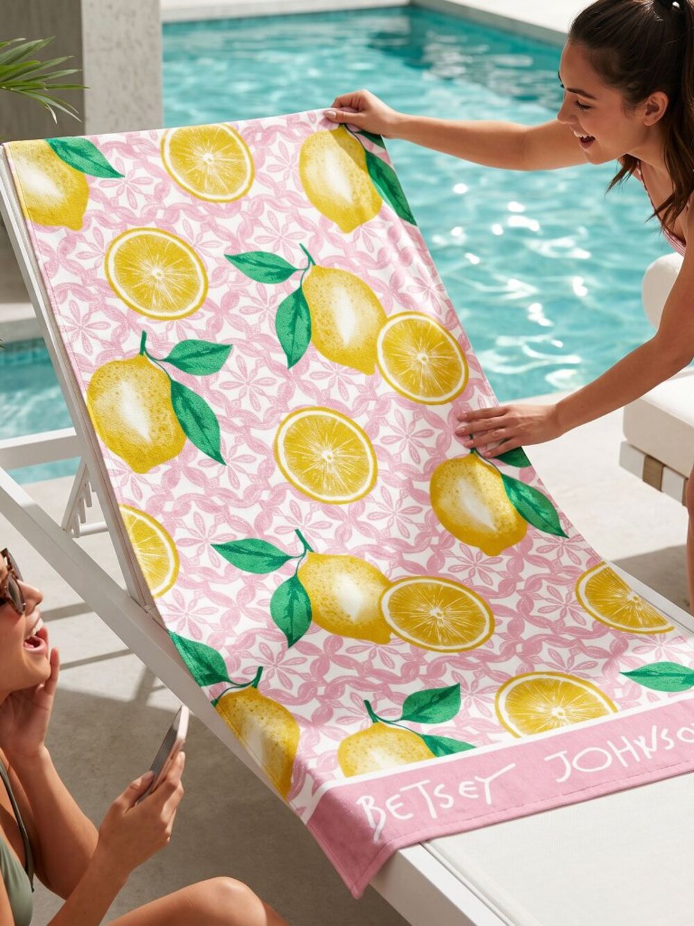 🍋🌸 Betsey Johnson Pink Lemon Beach Towel – Bright, Fun & Summer Ready! 🌸🍋